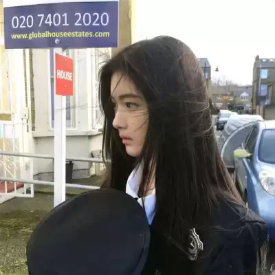 卢浅伽
